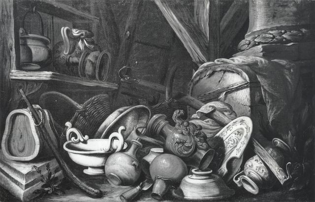 Anonimo — Arbotori Bartolomeo - sec. XVII - Natura morta con vasellame, cesti, baule e base di colonna — insieme